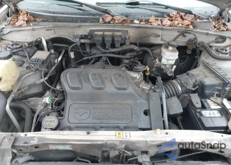 2005 Mazda Tribute S из США, поврежденный, VIN 4F2CZ04145KM22869